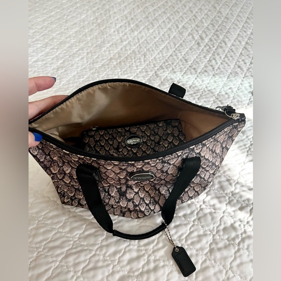 Coach-Ocelot Weekender Gunmetal Snake print Packable Totes/pouches (4) Piece Set - Picture 11 of 16